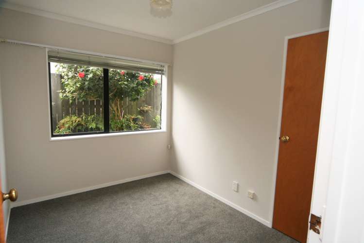 2a Doment Crescent Orewa_8