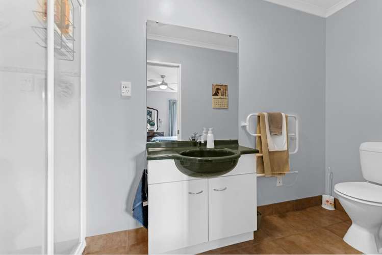 26 Eastland Road Flat Bush_8