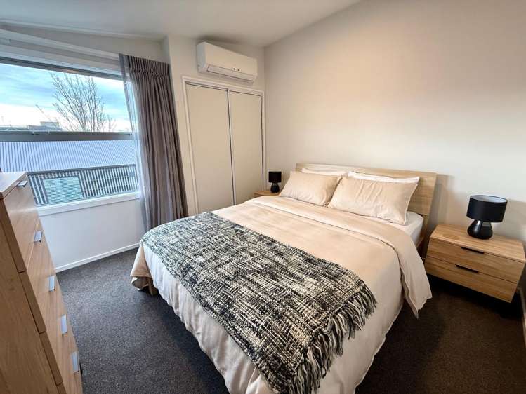 3/3 Grove Road Addington_11