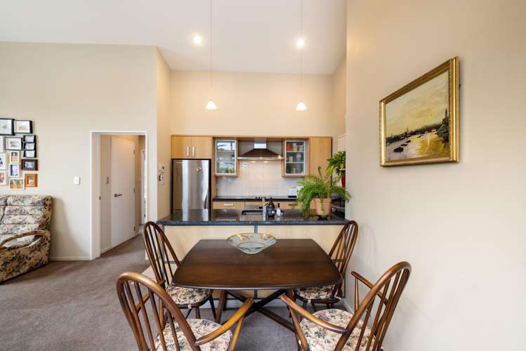 5/43 Main Road Redcliffs_4