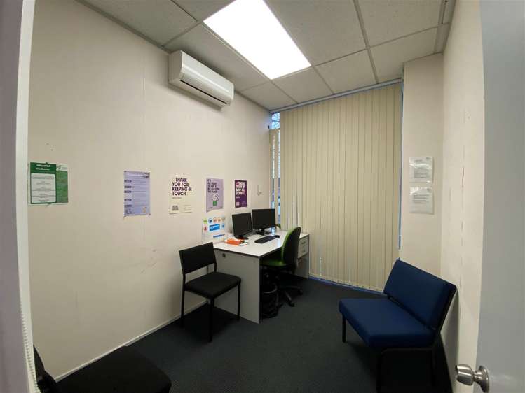 GB at 18 Rostrevor Street Hamilton Central_7