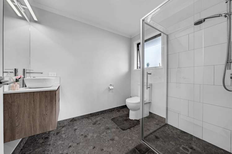 5 Emerald Avenue Rosehill_25