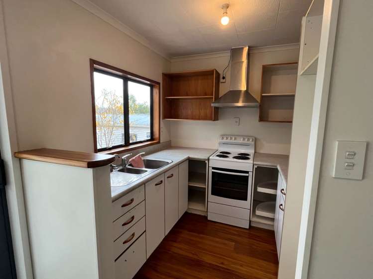 47 Hetherington Road Ranui_8