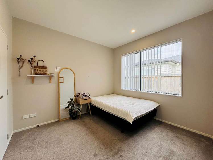 7 Saint Claire Road Silverdale_13