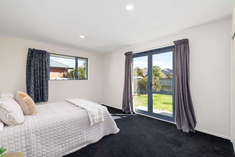 1 Courtfield Close Parklands_11