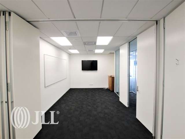 Level 2/139 Carlton Gore Road Newmarket_3