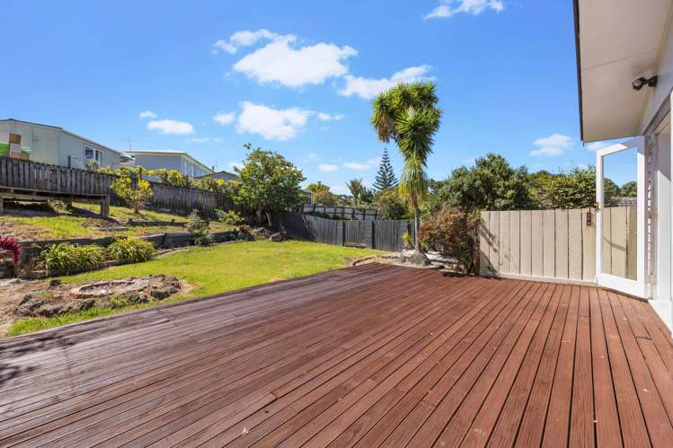 38 Sheridan Drive New Lynn_1