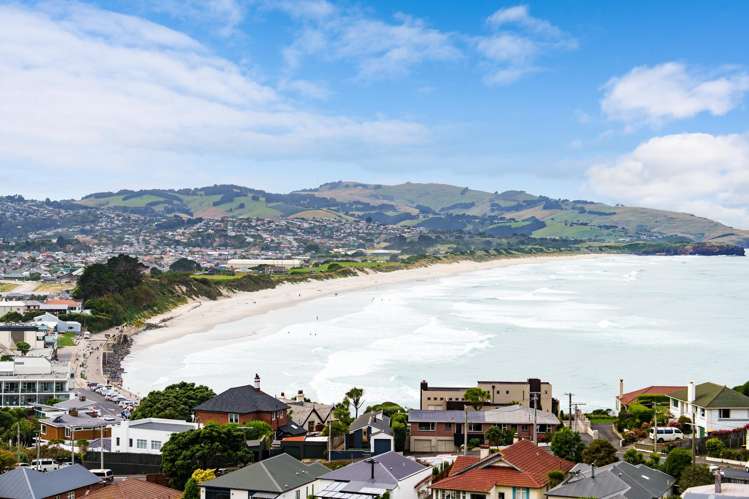 66 Cliffs Road St Clair_4