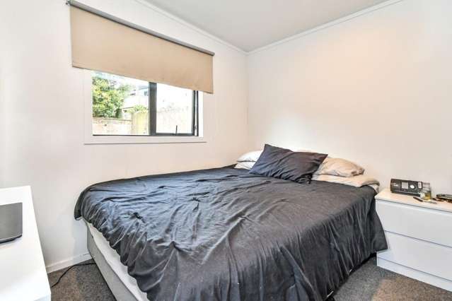 1/15 Lowburn Place 10666_1