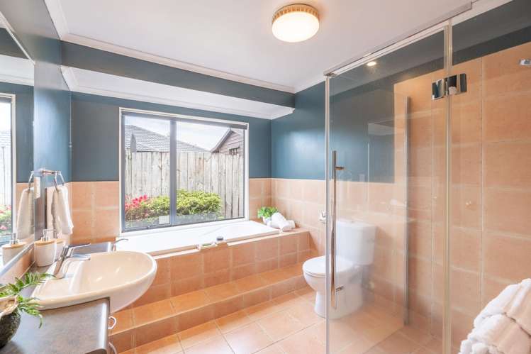34 Bahamas Key Papamoa_12