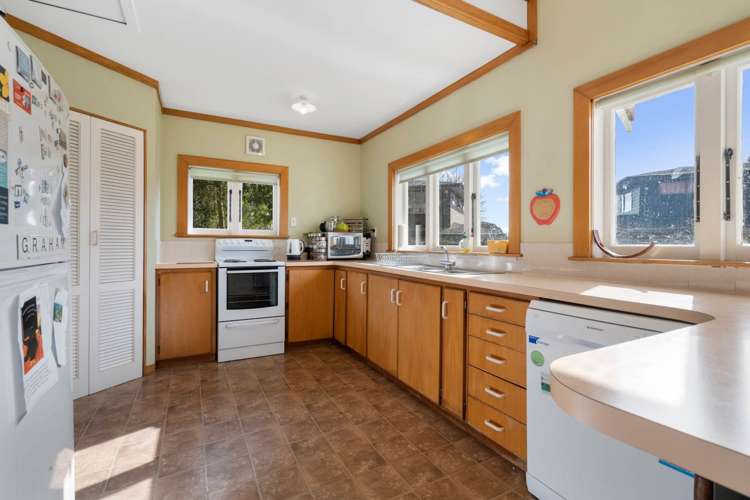 9 Swanson Road Henderson_11