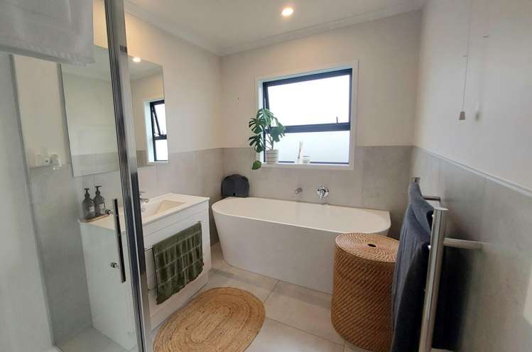 12 Lily Way Pyes Pa_14