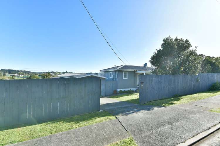 2b Iris Street Snells Beach_14