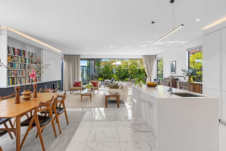 74 Merivale Lane Merivale_5