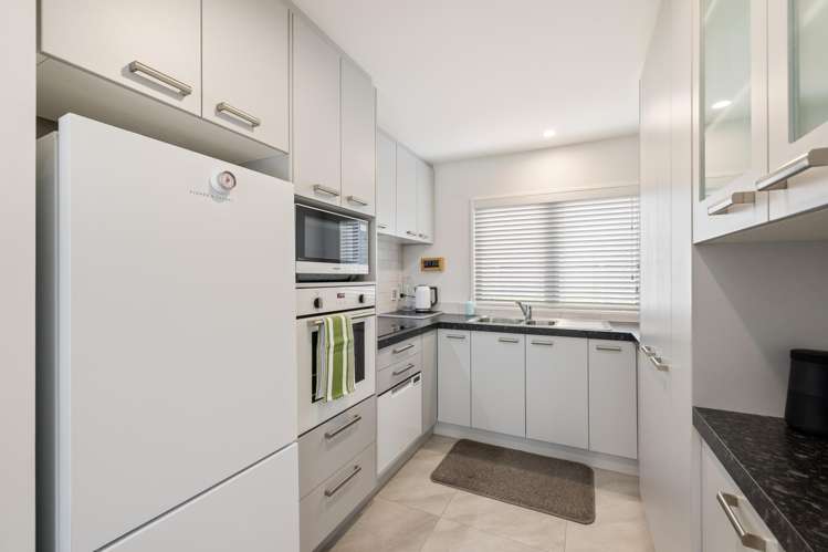 2/36 Champion Street Edgeware_3