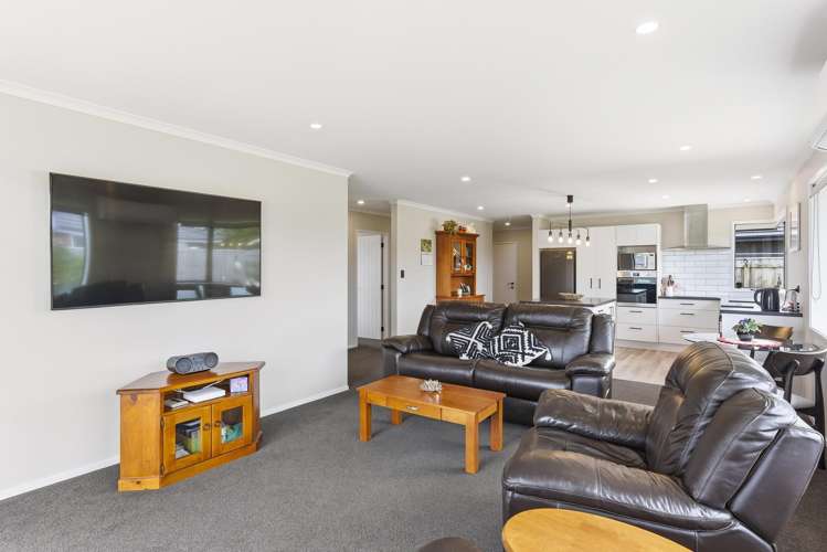 4 Hawera Avenue Levin_11