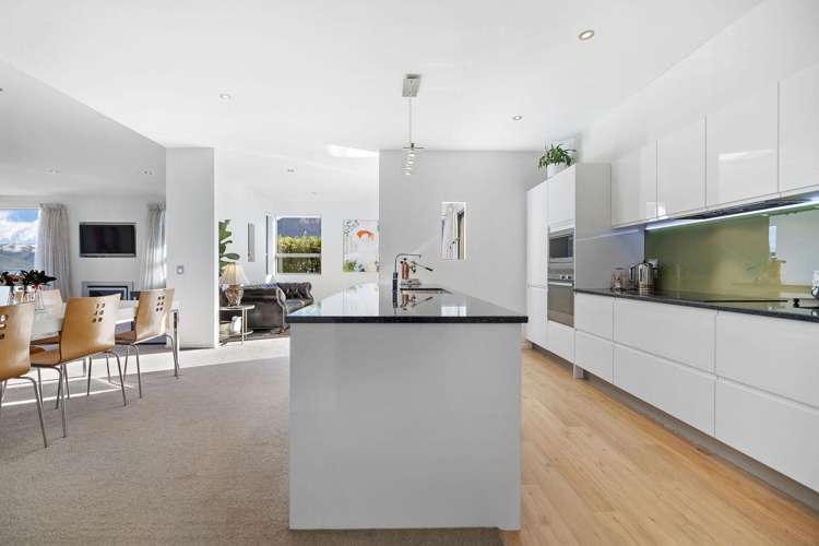 538 Peninsula Road Kelvin Heights_20