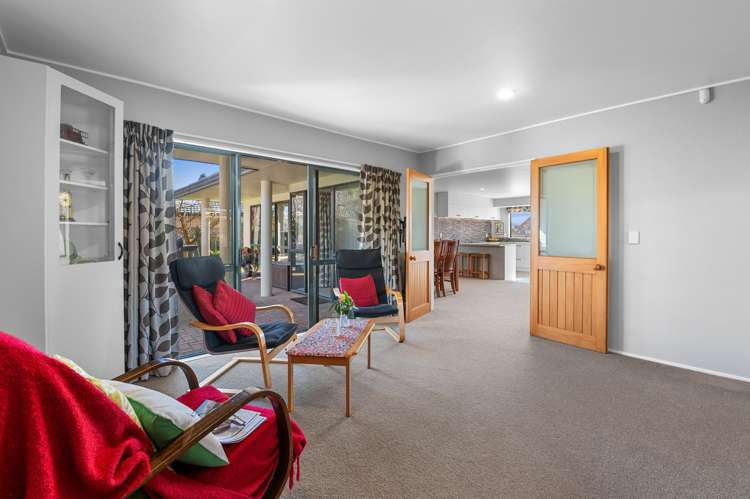 11 Kahurangi Drive Lynmore_11