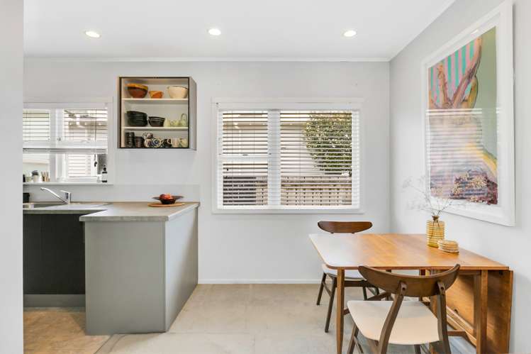 2/52 Saint Michaels Avenue Point Chevalier_6