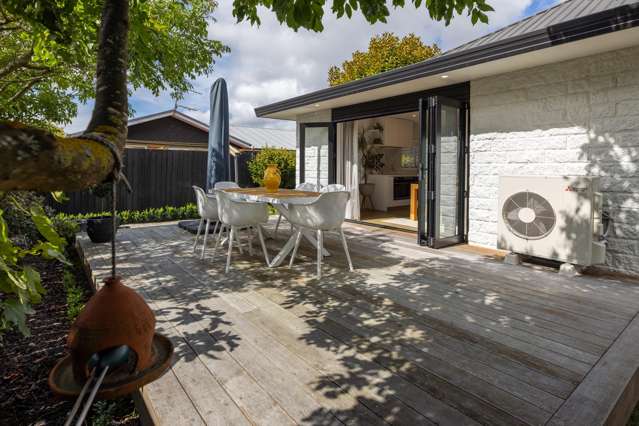69 Regency Crescent Redwood_3