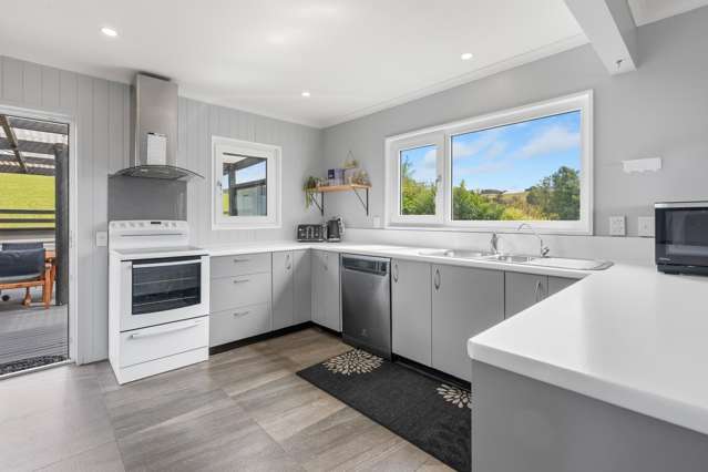 14 Frances Street Taieri Mouth_4