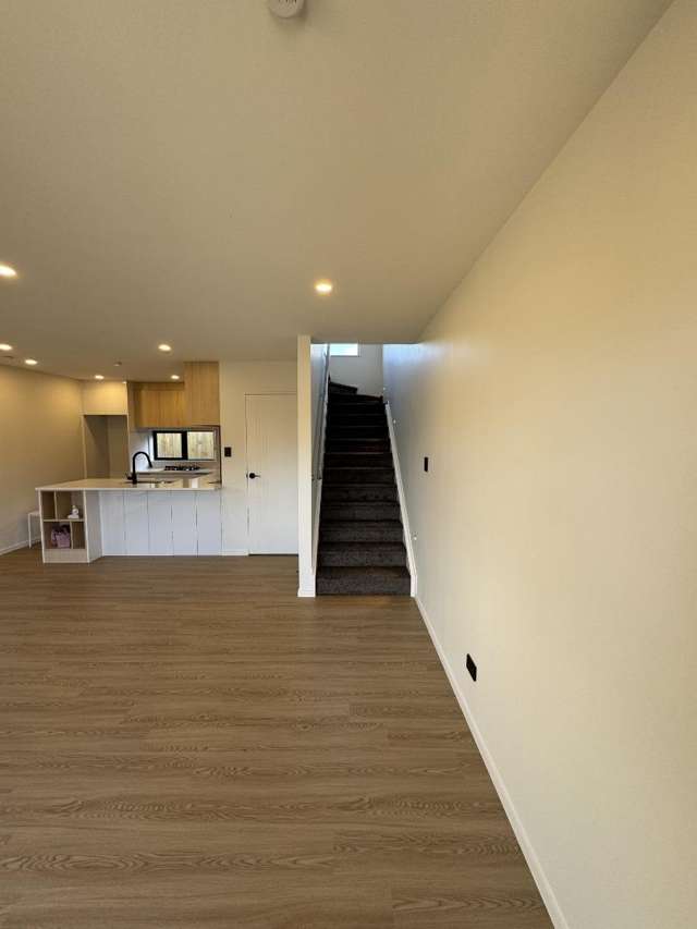 8/12 Hamlin Road 1816_4