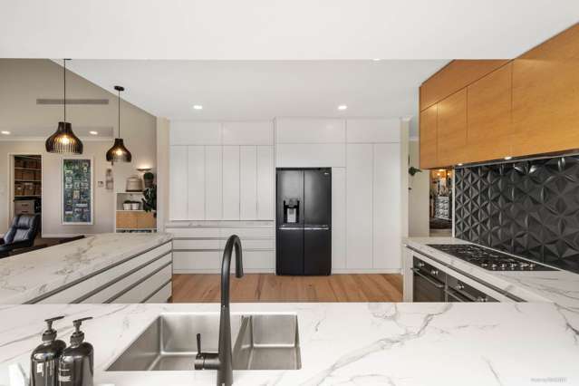 568 Redoubt Road Flat Bush_3