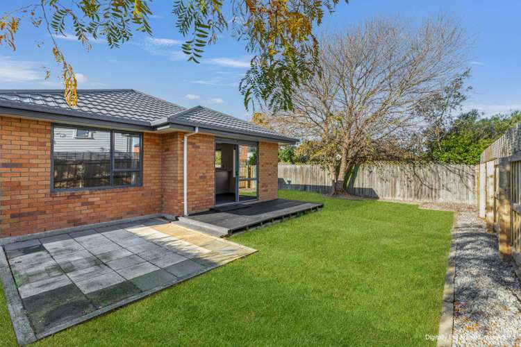 25f Parnwell Street Burwood_3