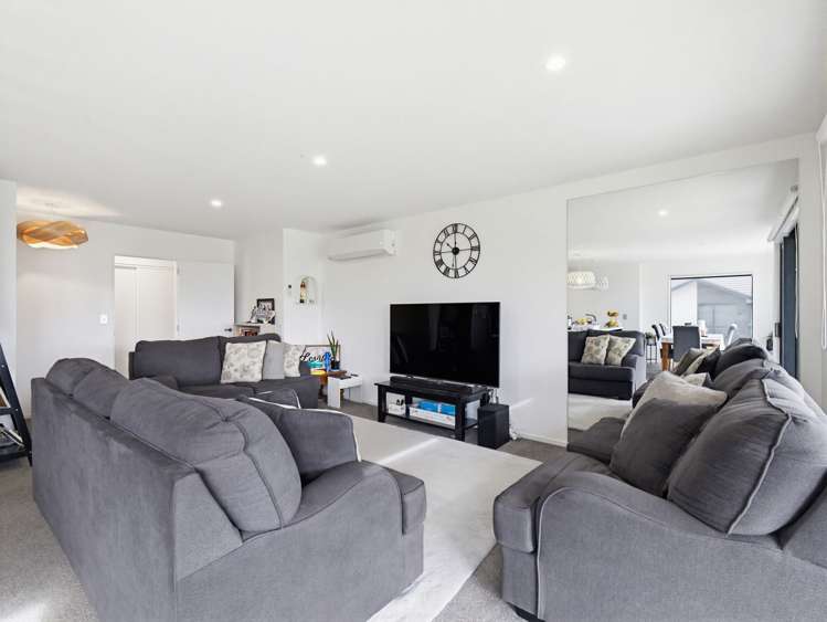 6 Arabella Crescent Yaldhurst_7