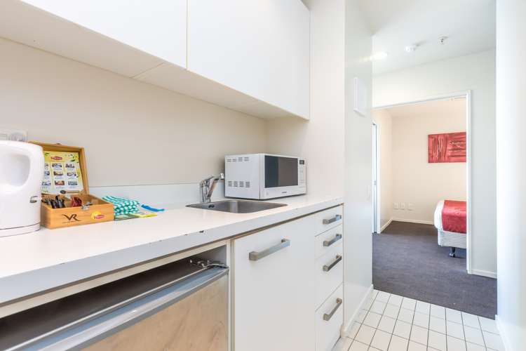 2013/10 Waterloo Quadrant Auckland Central_8