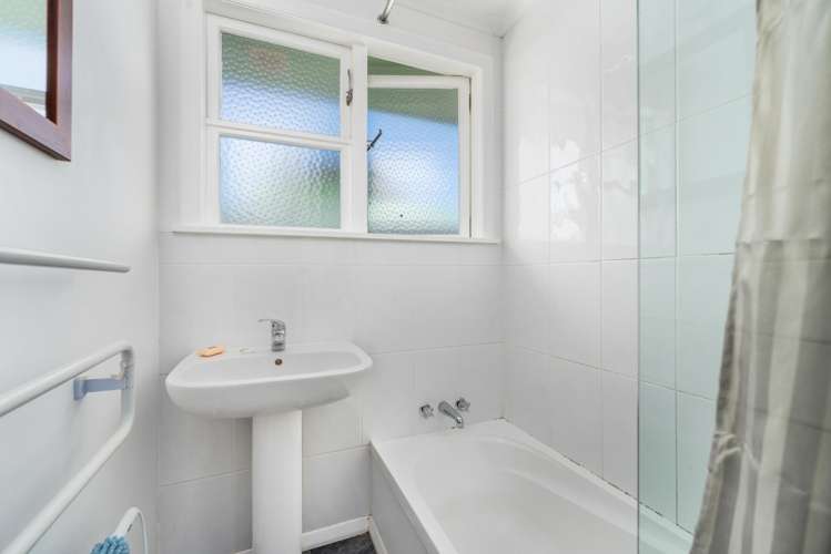 55 Millers Road Apiti_25