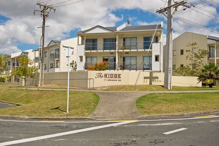 B5/71 Spencer Road Oteha_0