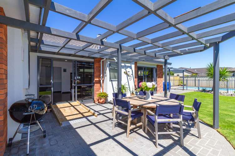 21 Kensington Drive Taradale_14