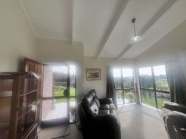 371 Morgan Street 10766_4