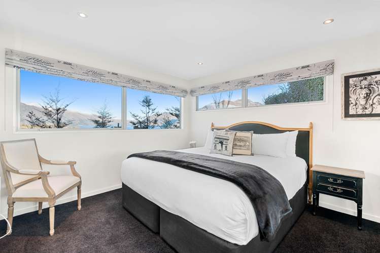 84 Hensman Road Queenstown_14