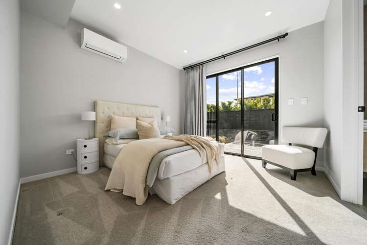 2 Hanikura Street Long Bay_18