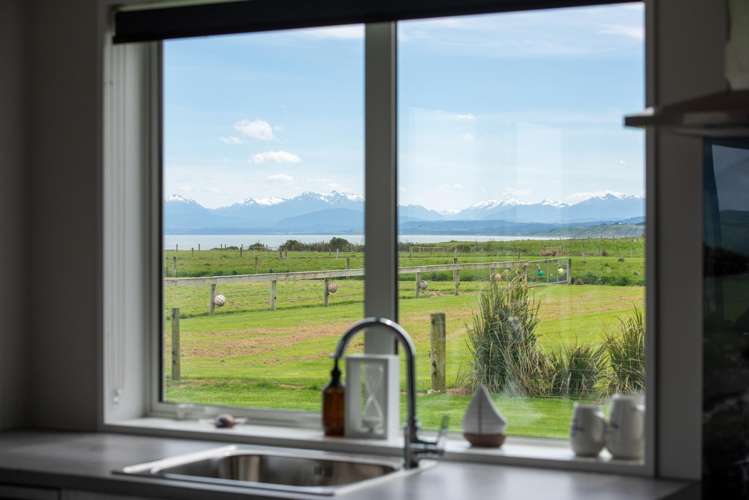 5 Surrey Street Orepuki_5