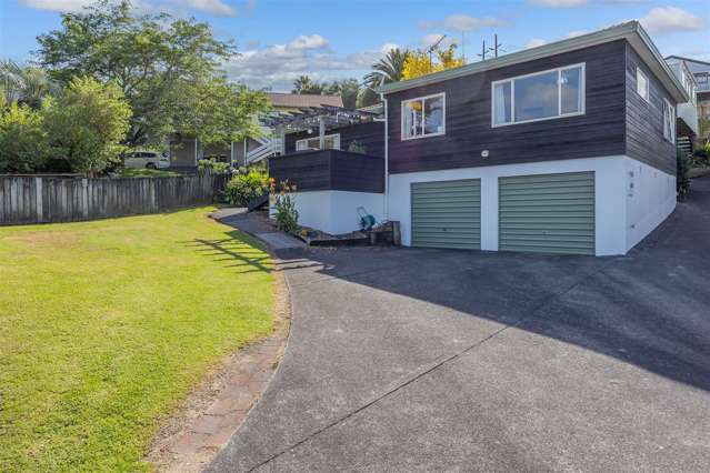 1/11 Atlantis Place Totara Vale_3