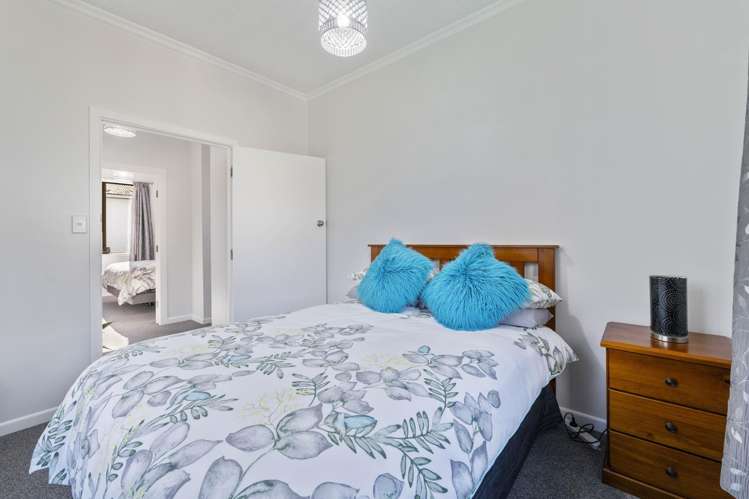 92 Hamlet Street Stratford_13