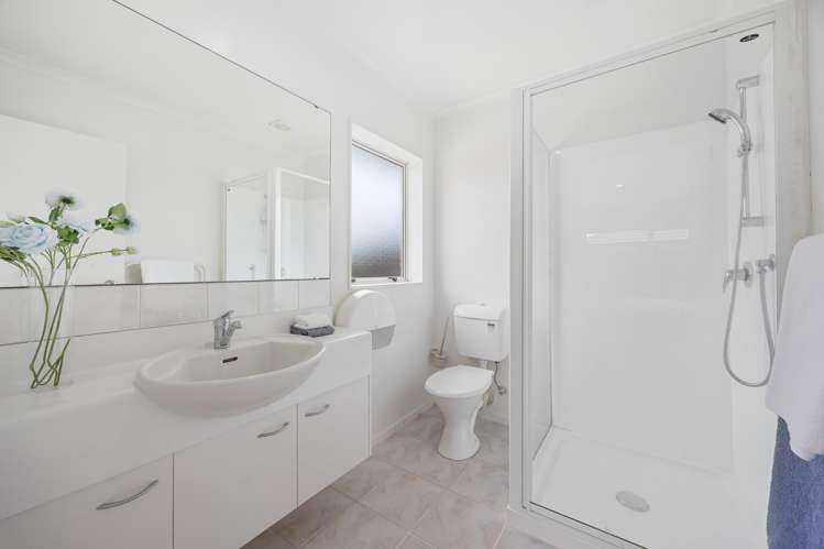 156 Smales Road East Tamaki_13