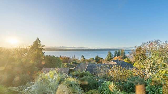 4 Tupara Crescent Kawaha Point_2