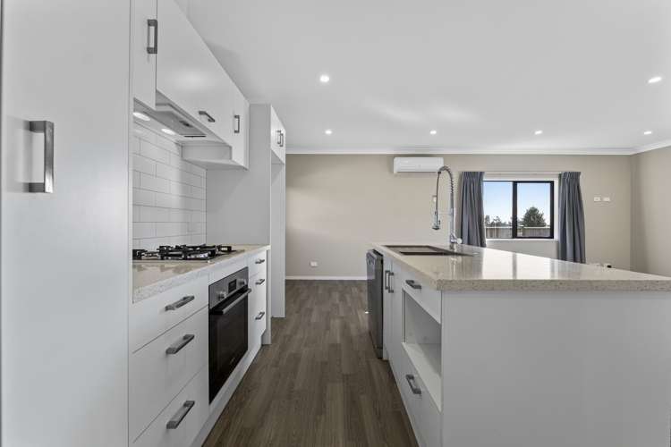 7 Manatu Lane Inglewood_6