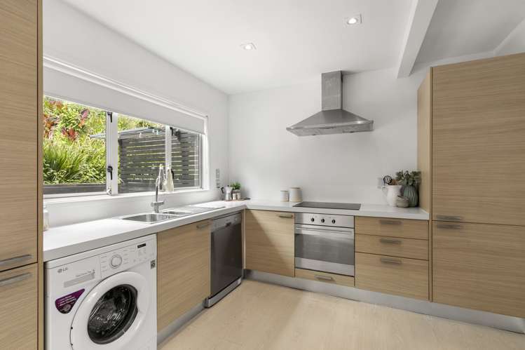 2/26a Mount Hobson Road Remuera_8