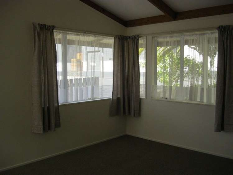 22 George Street Hikurangi_5