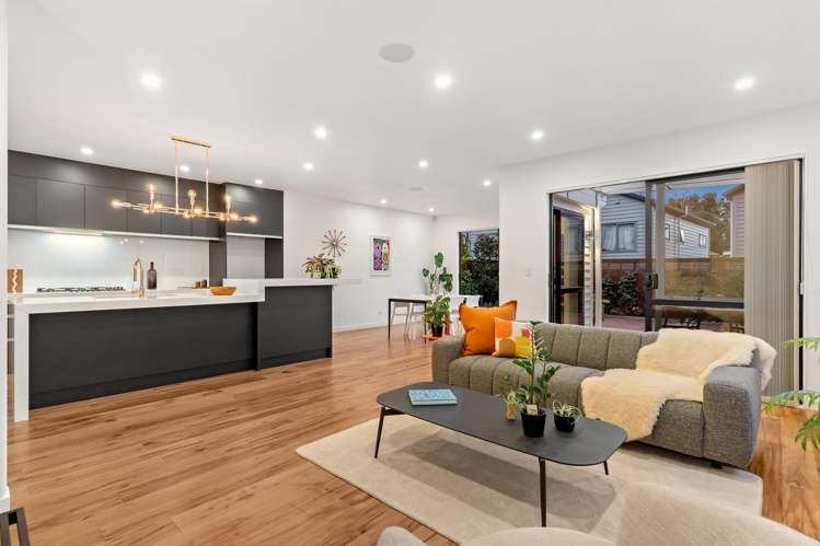 63 Craigs Way Hobsonville_6