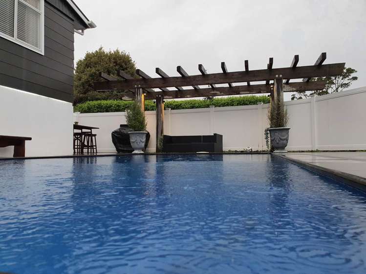 2/84 Greenslade Crescent Northcote_10