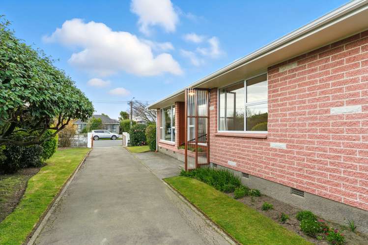70 Daniels Road Redwood_8