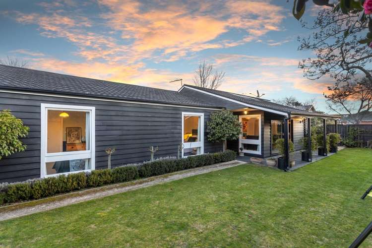 110 Idris Road Bryndwr_0