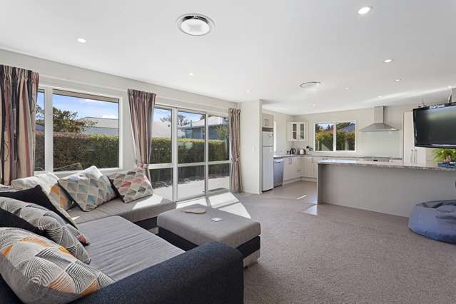 4 Derrett Place Saint Martins_3