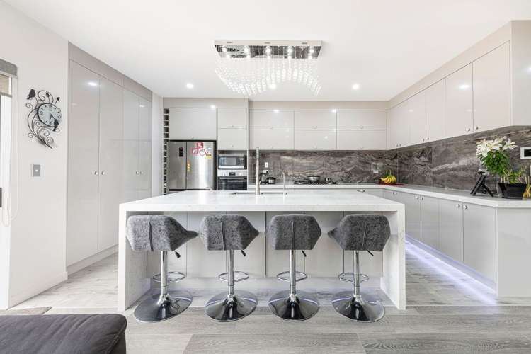 41 Tims Crescent Flat Bush_6